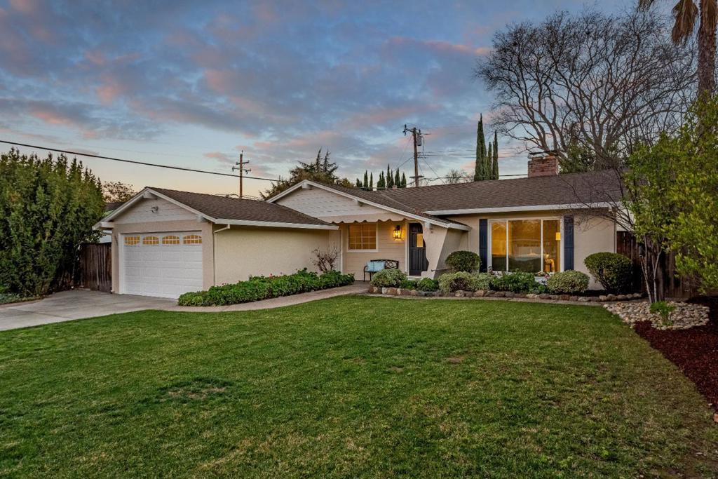 Photo of Listing #ML81989372