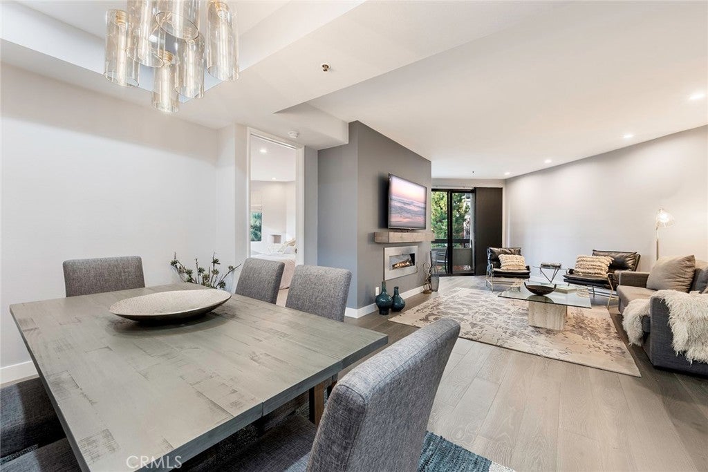 Photo of Listing #PW25000617