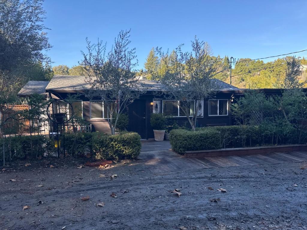 Photo of Listing #ML81989377