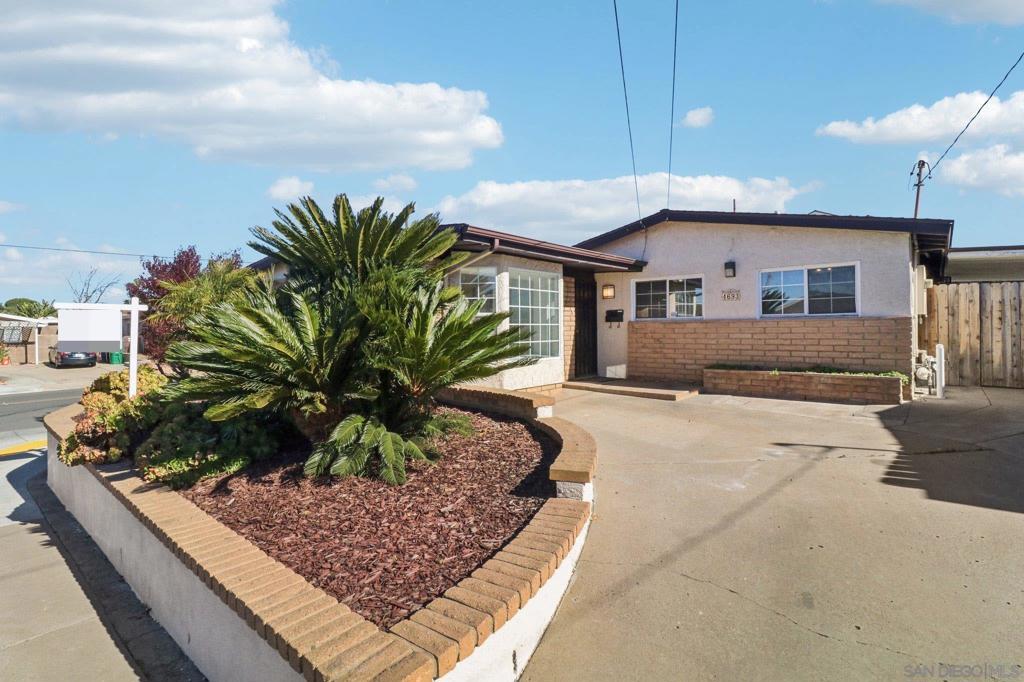 Photo of Listing #250000277SD