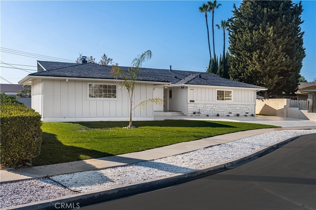 Photo of Listing #OC25002377