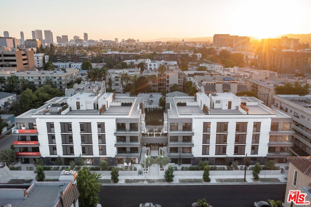 Photo of Listing #25476777