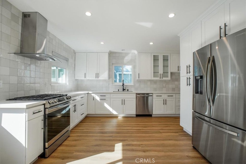 Photo of Listing #SR25002791