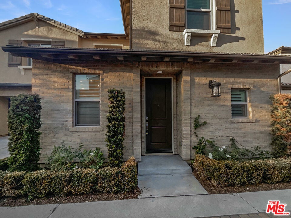 Photo of Listing #25476931