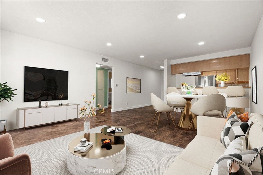 Photo of Listing #PW25002930