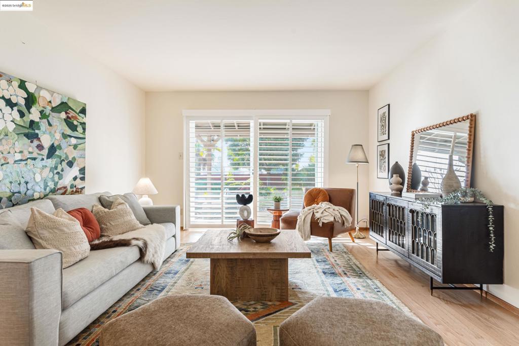 Photo of Listing #41081647