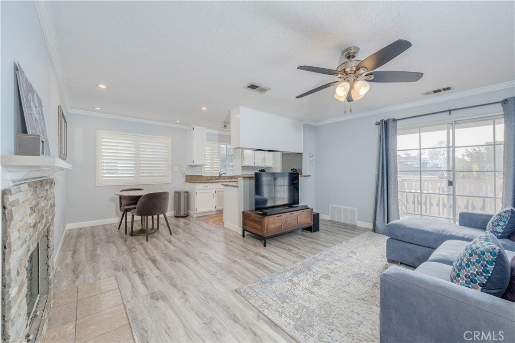 Photo of Listing #OC24249179