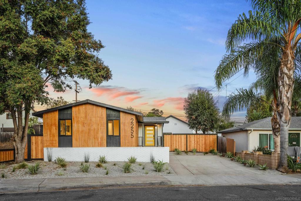 Photo of Listing #250000453SD