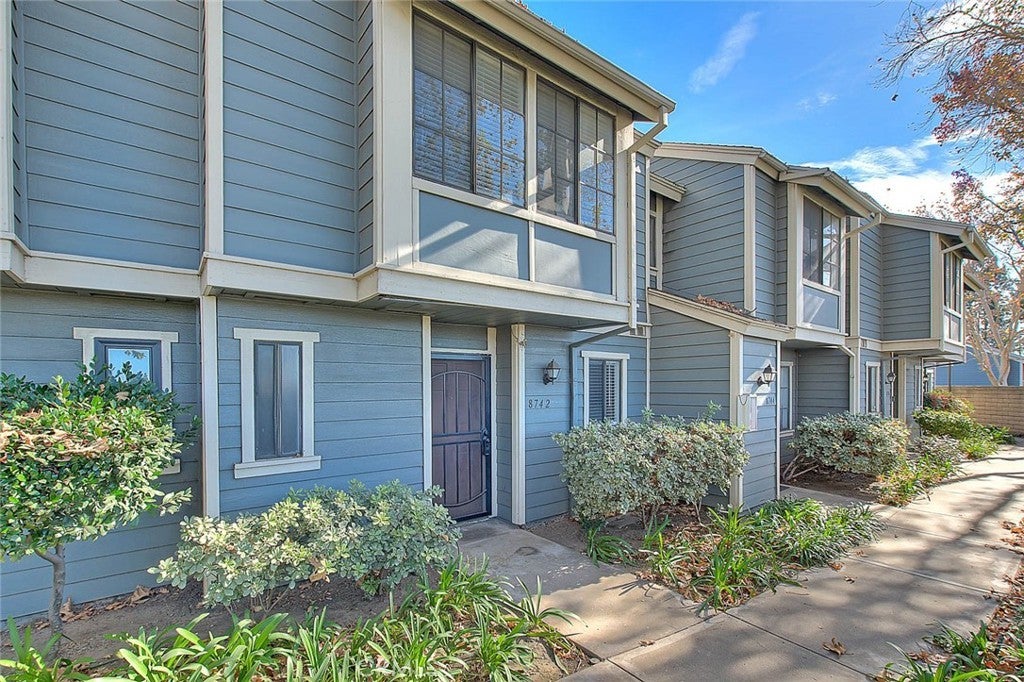 Photo of Listing #IV25003249