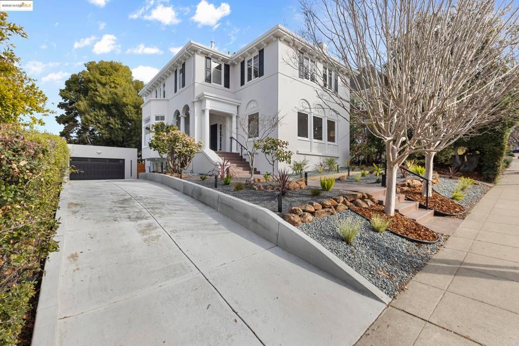 Photo of Listing #41081742