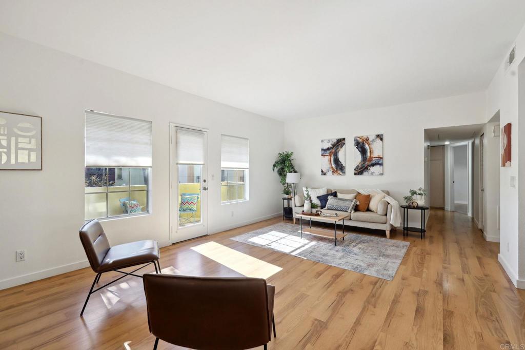 Photo of Listing #PTP2500192