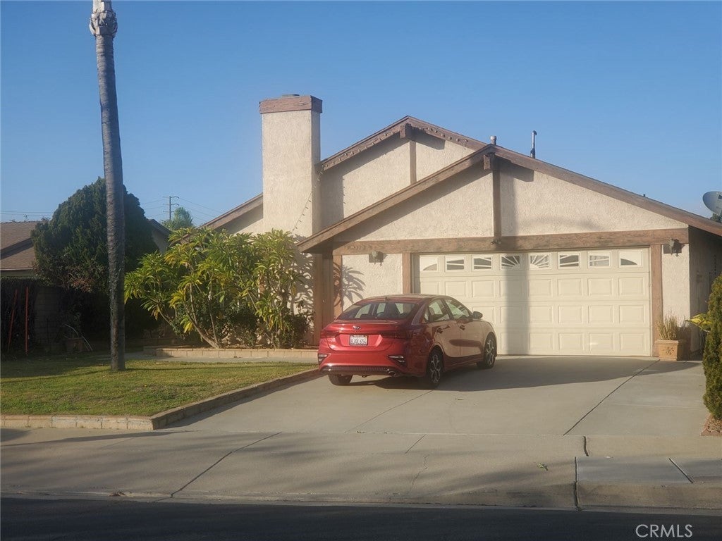 Photo of Listing #IV25004668