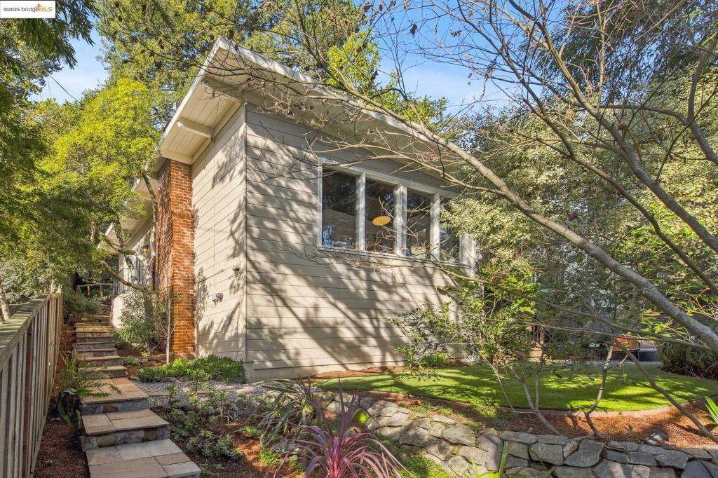 Photo of Listing #41081791