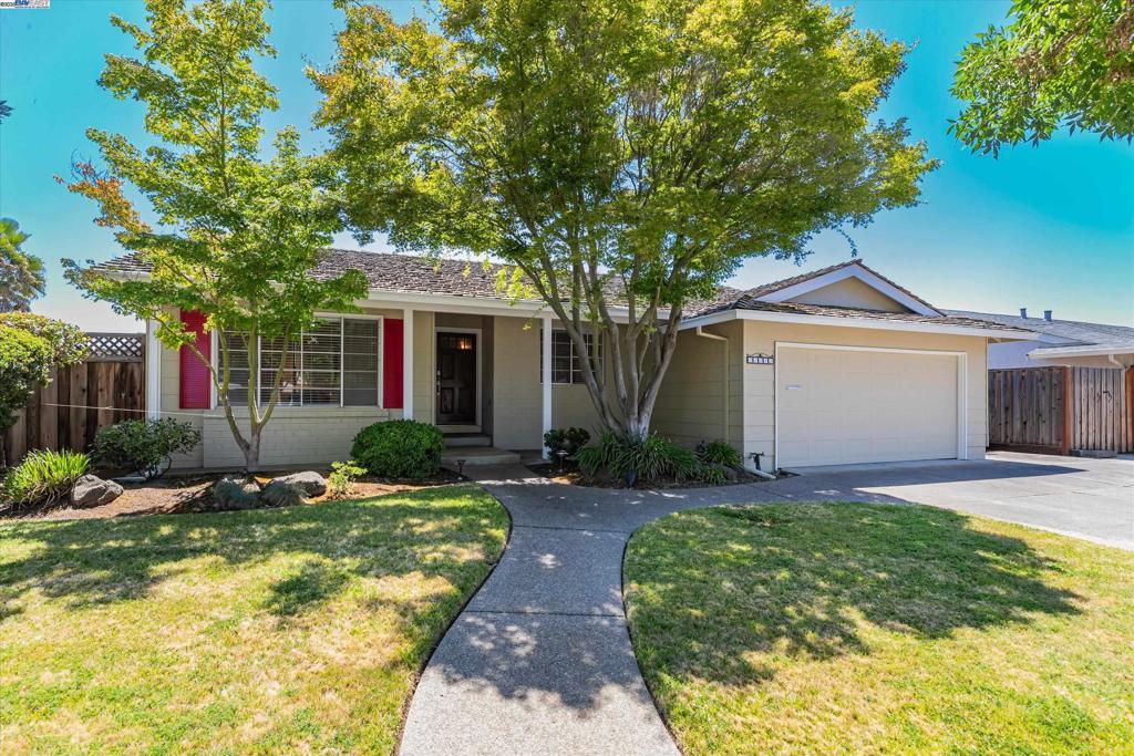 Photo of Listing #41081813