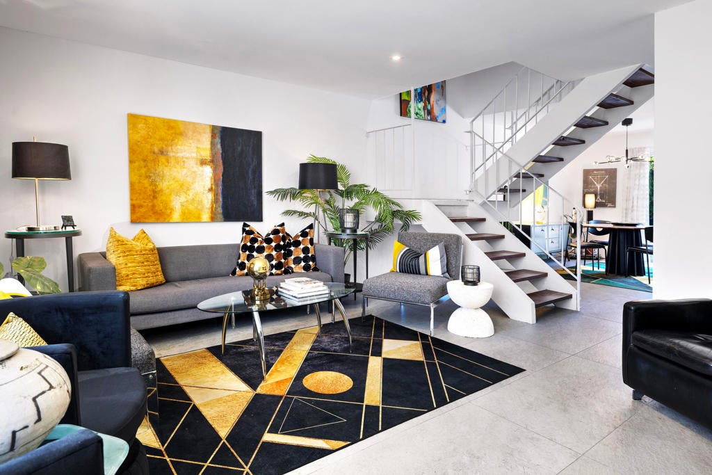 250 E Via Escuela # G, Palm Springs