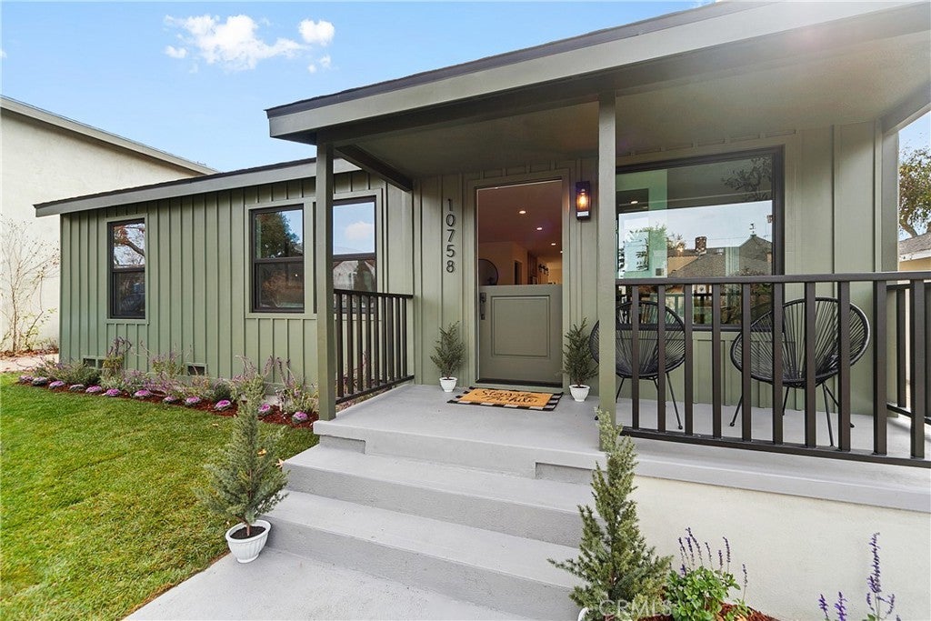 Photo of Listing #SB24229933