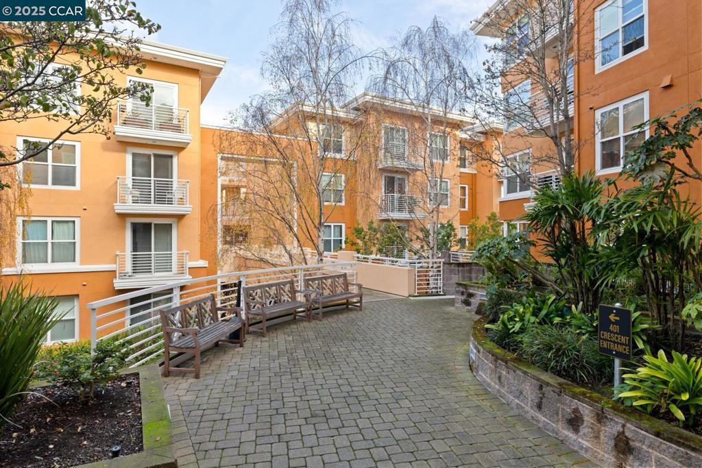 Photo of Listing #41081902