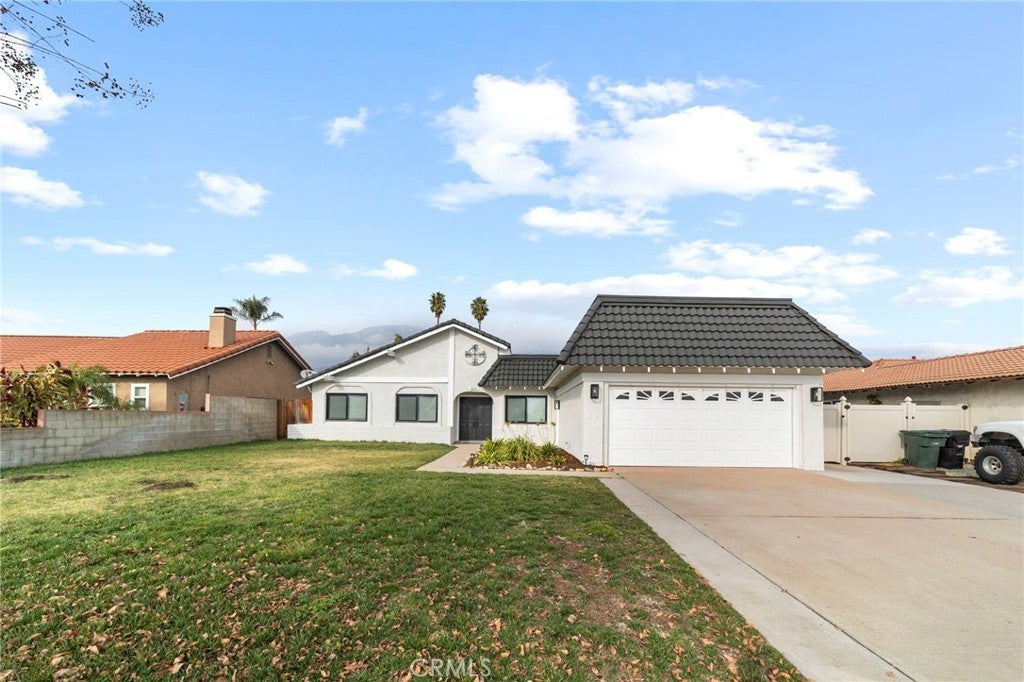 Photo of Listing #CV25005777