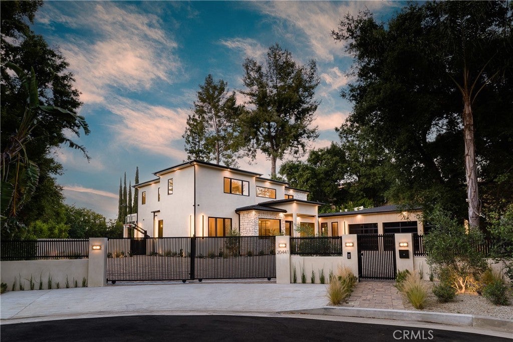 Photo of Listing #SR25005811