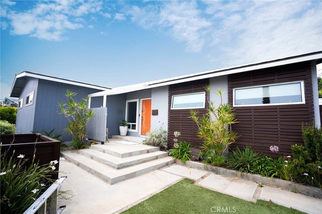 460 Chabela Drive, Manhattan Beach.