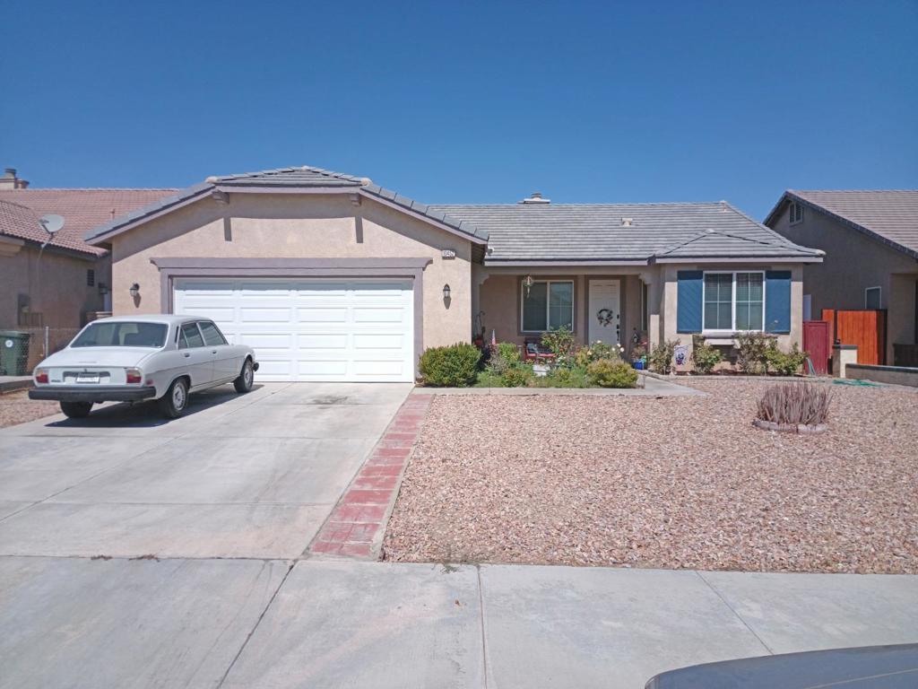 Photo of Listing #ML81989901