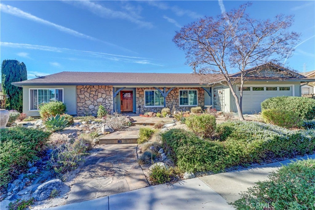 Photo of Listing #CV24252639