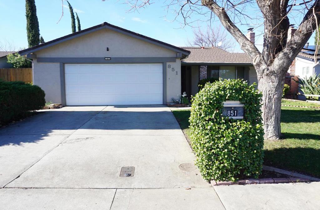 Photo of Listing #ML81989759