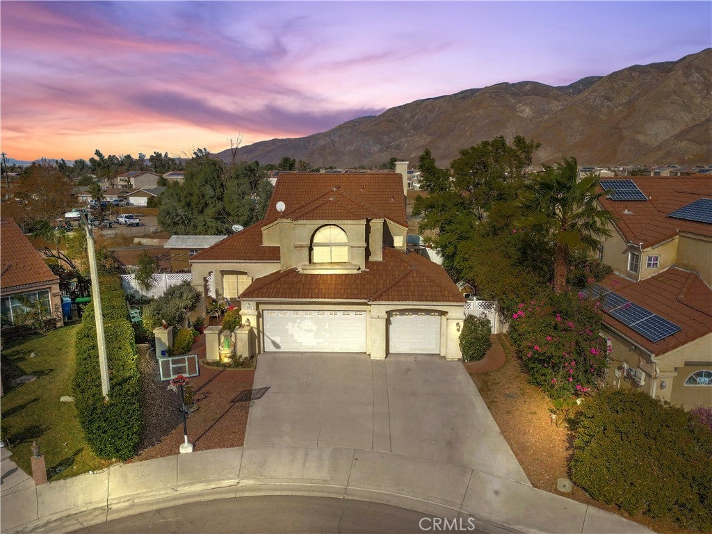 Photo of Listing #IV25006287