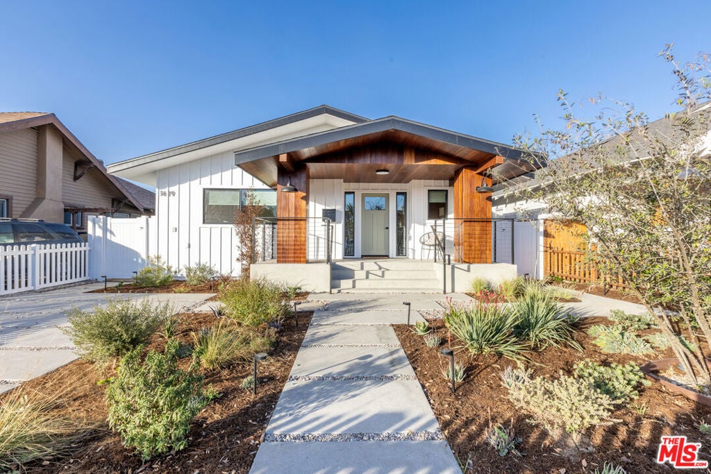 Photo of Listing #25477181