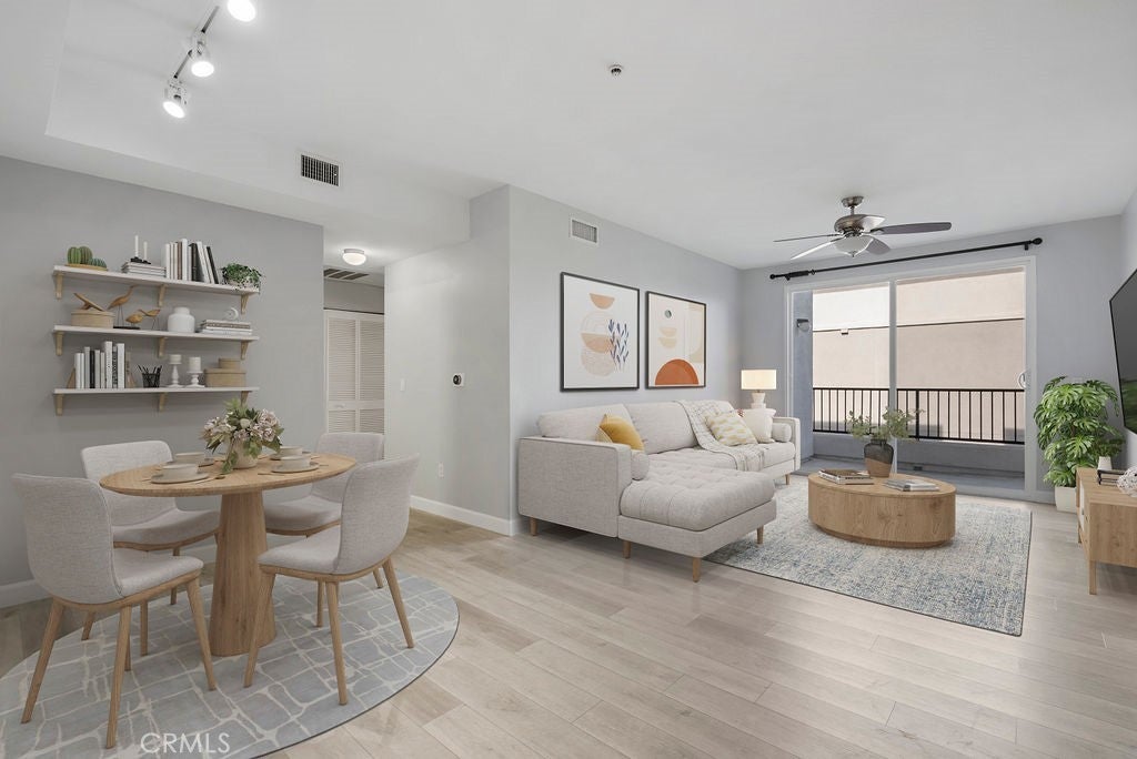 Photo of Listing #OC25006395