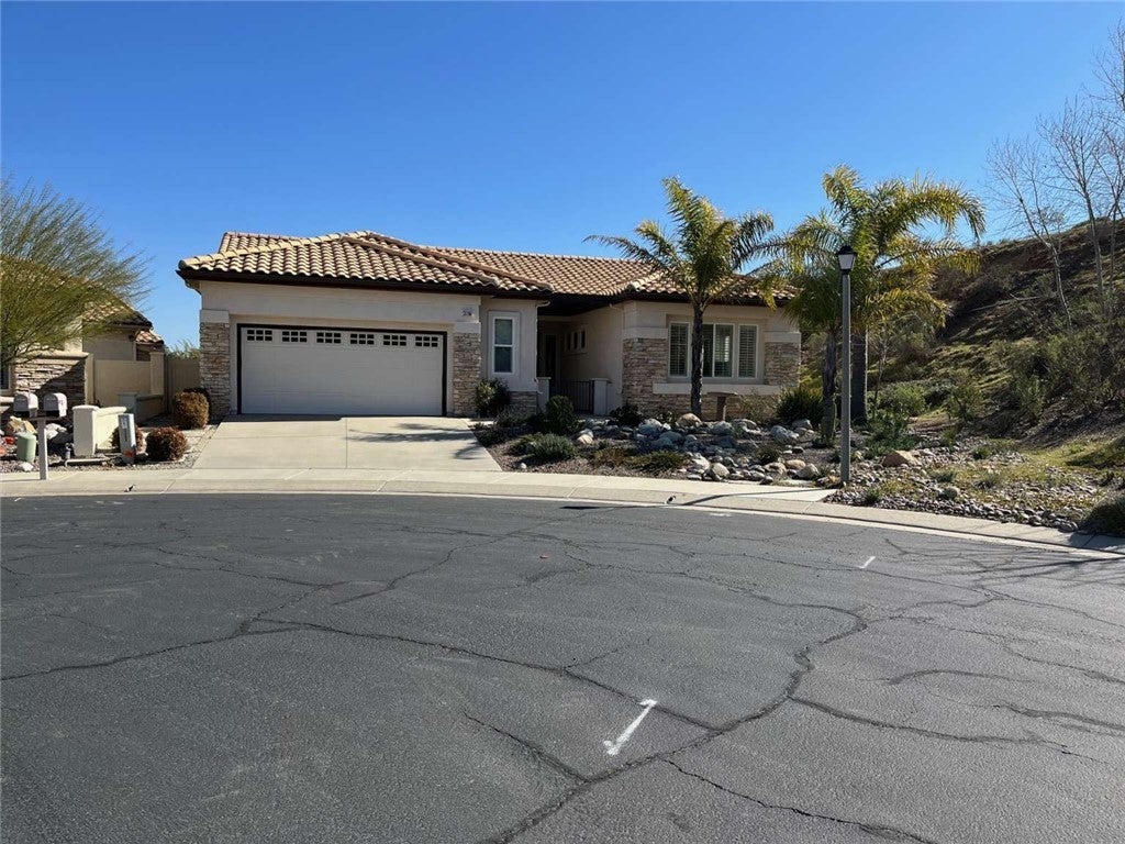 Photo of Listing #FR25004055