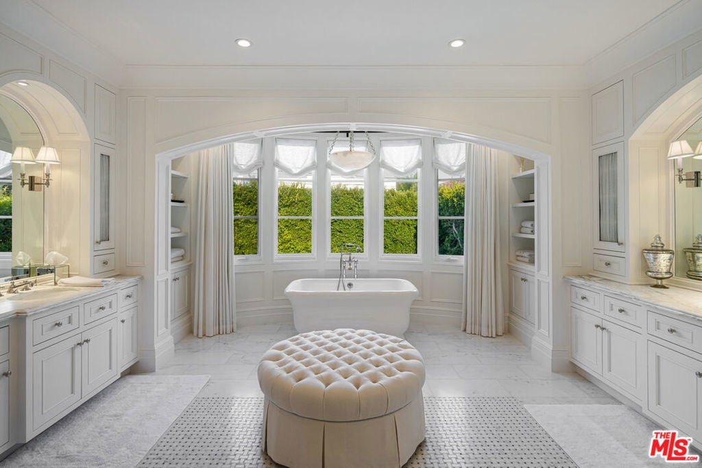 Photo of Listing #25479865