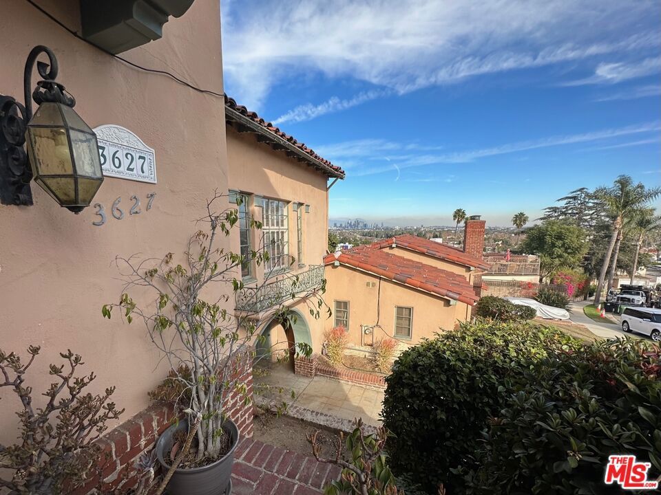 Photo of Listing #25479247