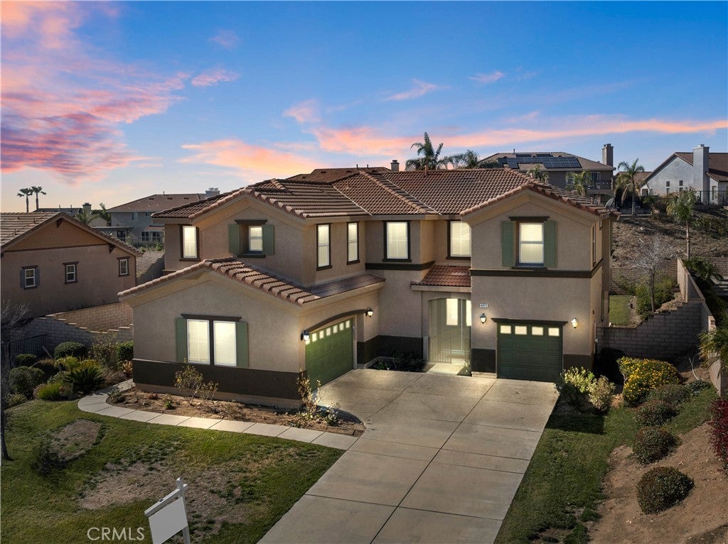 Photo of Listing #IV25003900