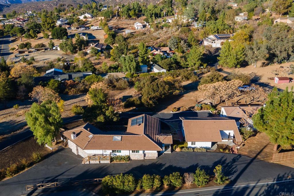 Photo of Listing #PTP2500306