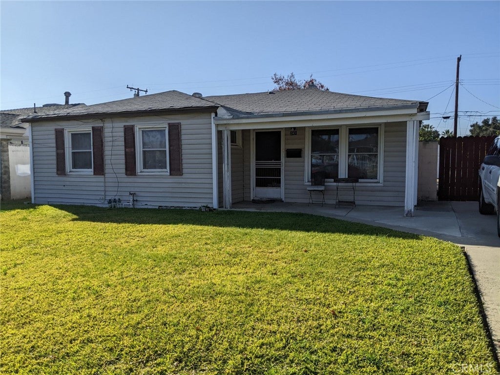 Photo of Listing #IV25005765