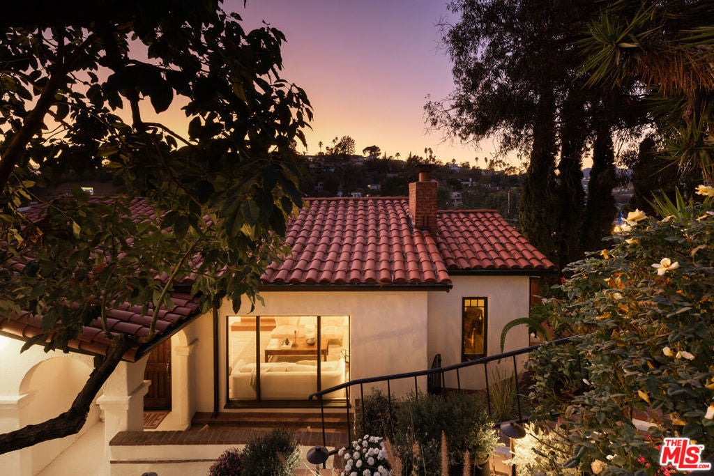 Photo of Listing #25481583