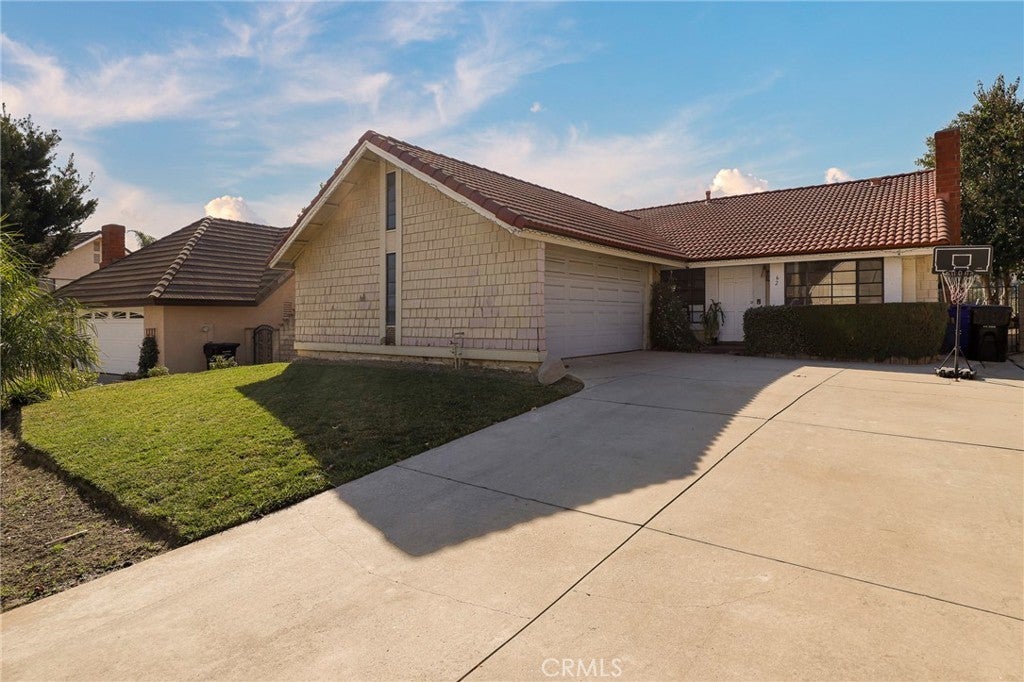 Photo of Listing #PW25007221