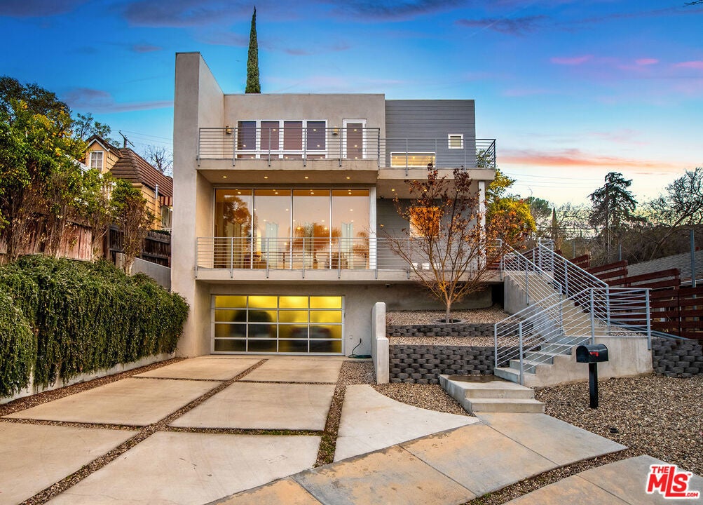 Photo of Listing #25482383