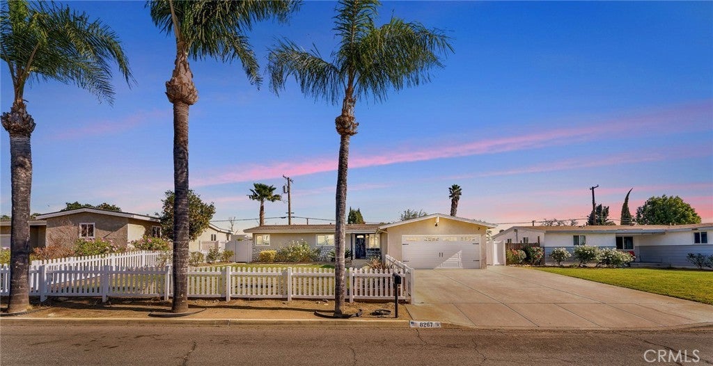 Photo of Listing #TR25009203