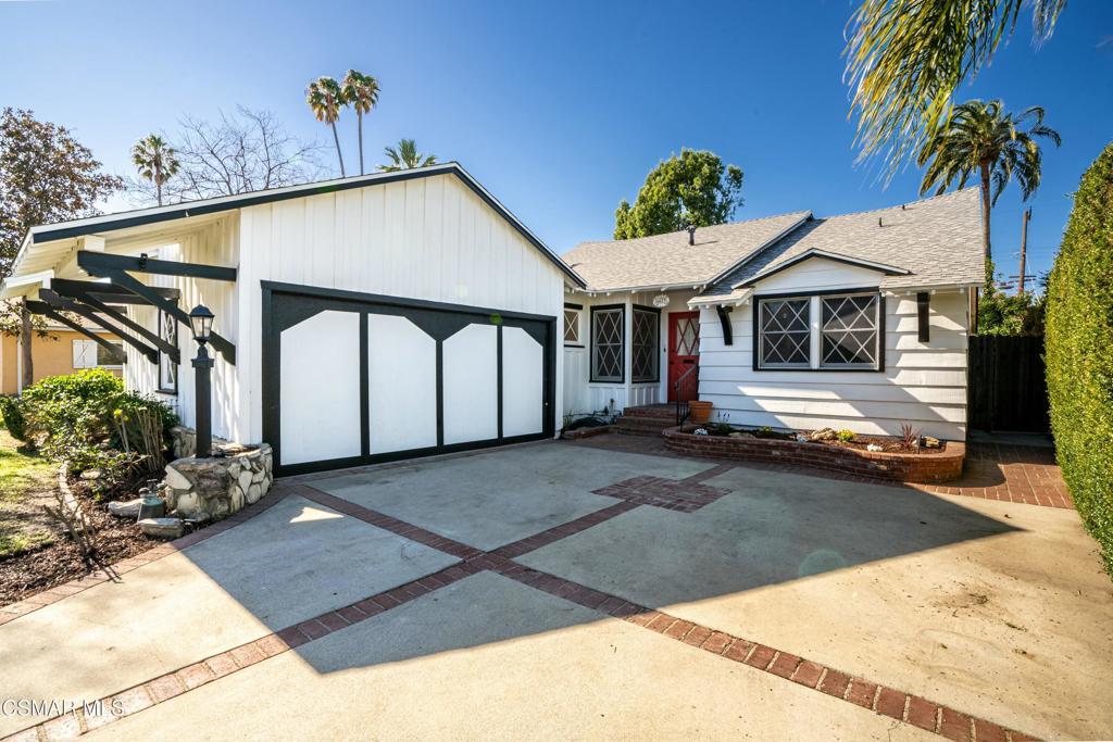 Photo of Listing #225000235