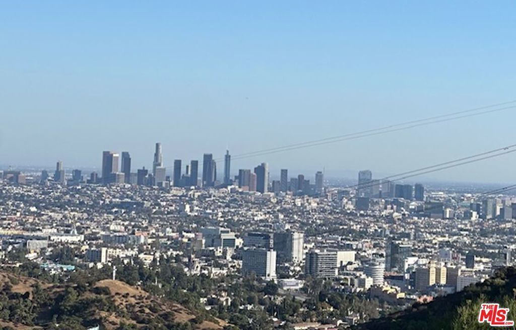 Photo of Listing #25482997