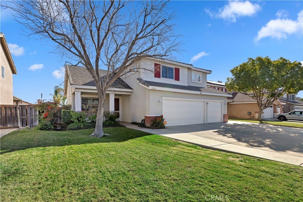 Photo of Listing #IV25009329