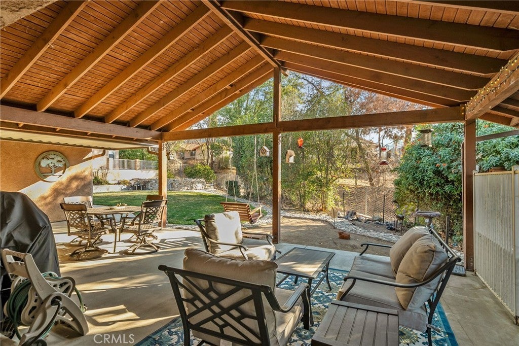 Photo of Listing #IG24255293