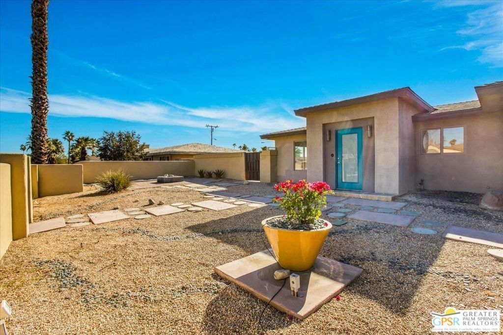 Photo of Listing #25476825