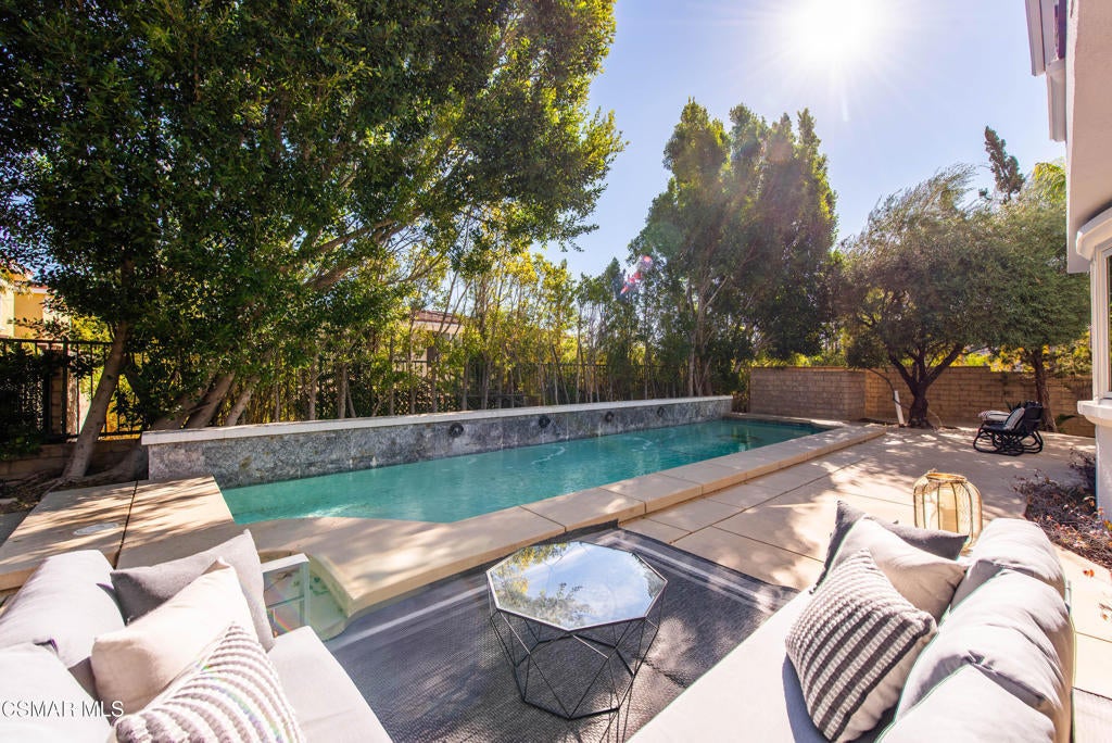 Photo of Listing #225000250