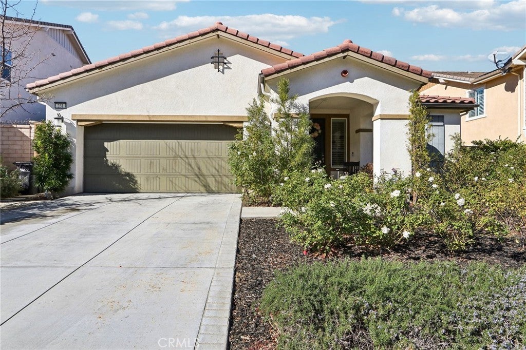 Photo of Listing #SR25005917