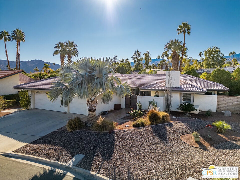 72755 Deer Grass Drive, Palm Desert