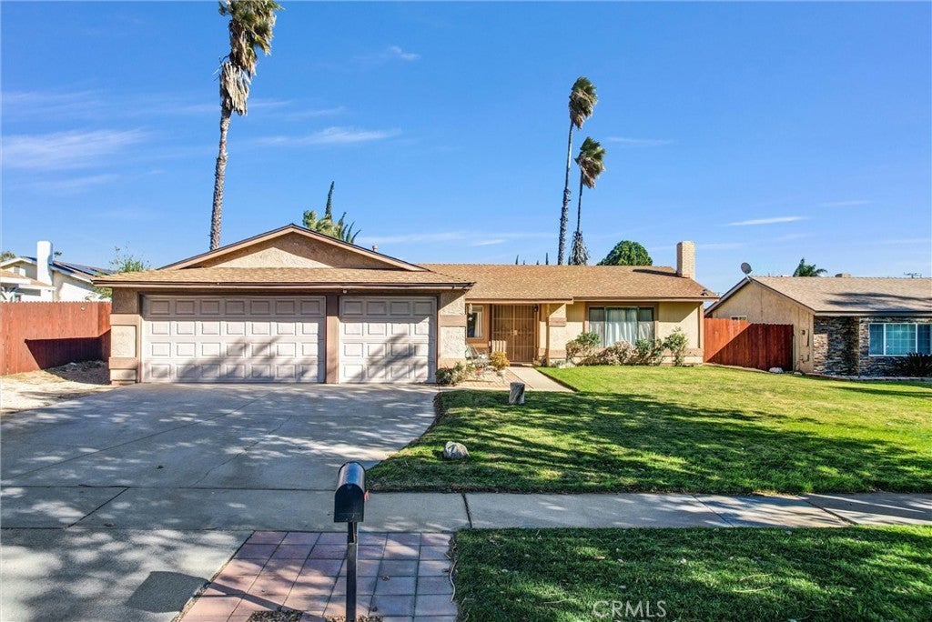 Photo of Listing #CV25010426