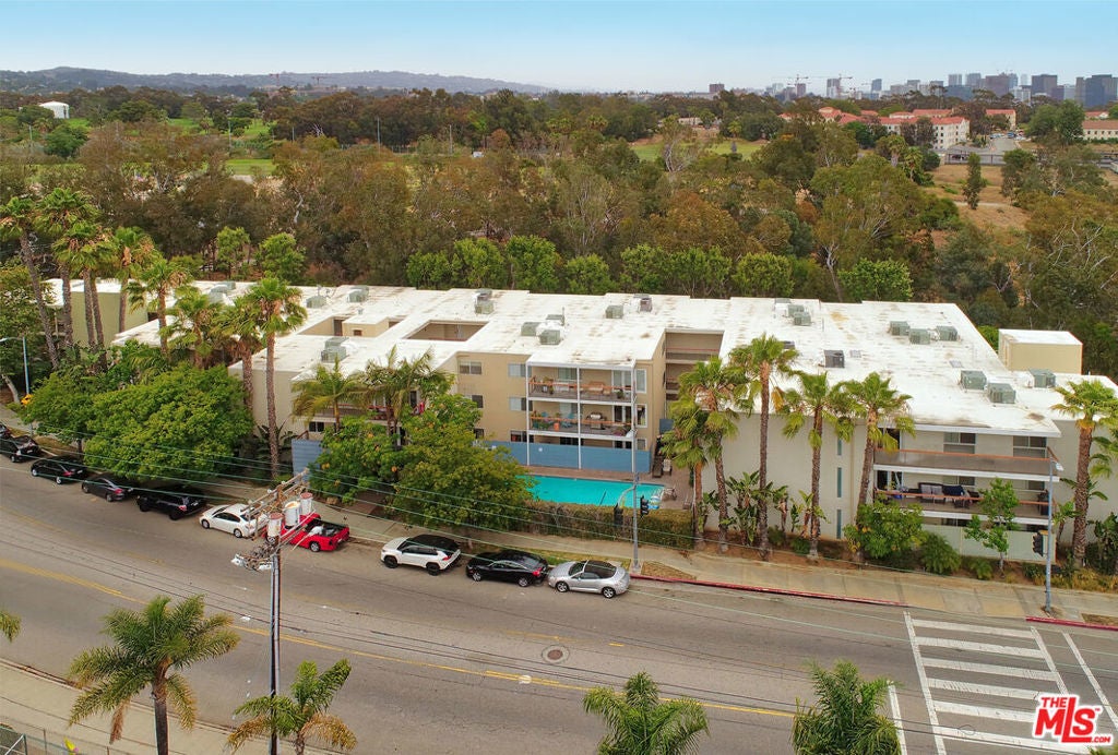 Photo of Listing #25482991